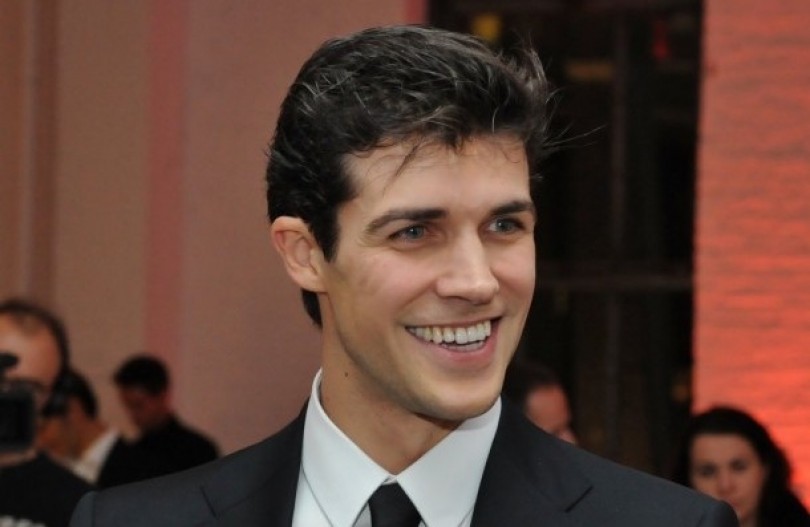 La nuova ambulanza P.A.T. si chiamerà Ètoile: il padrino è il ballerino Roberto Bolle